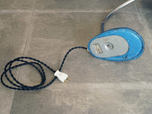 画像をギャラリービューアに読み込む, ハンガリーデザイン 青いテーブルランプ バウハウスデザイン家具 Marianne Brandt マリアンネブラントの照明の裏面とコード