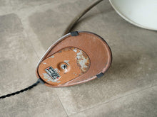 画像をギャラリービューアに読み込む, ハンガリー製のテーブルランプ 東欧インテリア 土台の裏側にメタルタグ