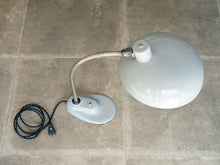 画像をギャラリービューアに読み込む, ハンガリー製のテーブルランプ 東欧インテリア 上から