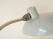 画像をギャラリービューアに読み込む, ハンガリー製のテーブルランプ 東欧インテリア シェードとアームの接続金具にマイナスネジ