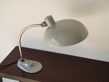 画像をギャラリービューアに読み込む, ハンガリー製のテーブルランプ 東欧インテリア ライトを上から