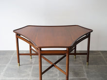 画像をギャラリービューアに読み込む, William Watting ウィリアムワッテン デザイナーズテーブル テーブル正面上から