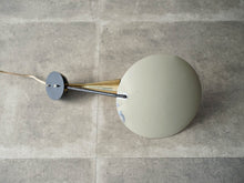 画像をギャラリービューアに読み込む, Svend Aage Holm Sørensen Brass wall lamp