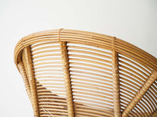 画像をギャラリービューアに読み込む, ヴィンテージのラタンチェア(籐)の背面アップ