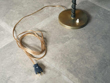 画像をギャラリービューアに読み込む, Danish design Brass Table lamp