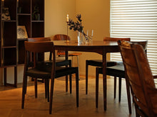 画像をギャラリービューアに読み込む, Niels O. Møller Model 77 JLモラーのローズウッドと黒革のダイニングチェア77 ダイニングルーム