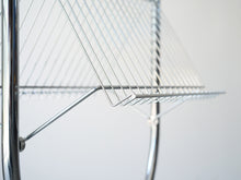 画像をギャラリービューアに読み込む, Verner Panton(ヴェルナー・パントン)のM0132ディスプレイスタンド本棚の返し