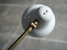 画像をギャラリービューアに読み込む, Vilhelm Lauritzenヴィルヘルム・ラウリッツェン ウォールランプ 壁掛けライト シェード裏側 真鍮