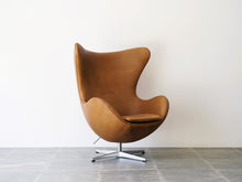 画像をギャラリービューアに読み込む, Arne Jacobsen Egg Chair アルネヤコブセンのエッグチェア