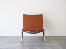 画像をギャラリービューアに読み込む, Poul Kjærholm PK22 EKC製 ポールケアホルムのイージーチェアの正面