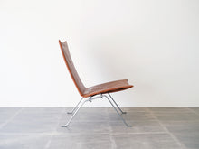 画像をギャラリービューアに読み込む, Poul Kjærholm PK22 EKC製 ポールケアホルムのイージーチェアの側面