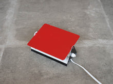 画像をギャラリービューアに読み込む, Charlotte Perriand(シャルロット・ペリアン)のウォールランプCP-1レッド