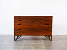 画像をギャラリービューアに読み込む, Svend Langkilde Chest スヴェンドランキレのチェスト ローズウッドの引き出し