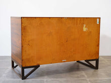 画像をギャラリービューアに読み込む, Svend Langkilde Chest スヴェンドランキレのチェスト ローズウッドの引き出しの背面