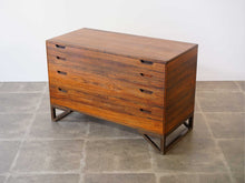 画像をギャラリービューアに読み込む, Svend Langkilde Chest スヴェンドランキレのチェスト ローズウッドの引き出しの天面