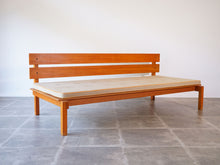 画像をギャラリービューアに読み込む, Nanna Ditzel Daybed