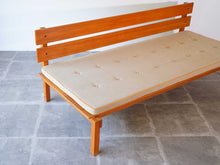 画像をギャラリービューアに読み込む, Nanna Ditzel Daybed