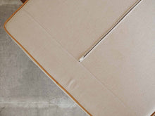 画像をギャラリービューアに読み込む, Georg Thamsのソファのマットレスのチャック