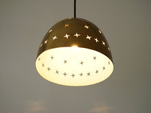 画像をギャラリービューアに読み込む, Orla Høyer(オーラ・ホイヤー)北欧ペンダントランプの点灯の様子内部