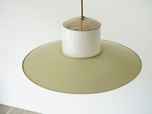 画像をギャラリービューアに読み込む, Paavo Tynell(パーヴォ・ティネル)ペンラントランプ モデル1673のシェードを上から