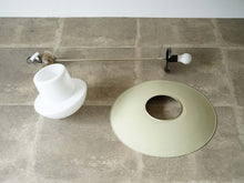 画像をギャラリービューアに読み込む, Paavo Tynell(パーヴォ・ティネル)ペンラントランプ モデル1673を解体