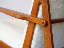 画像をギャラリービューアに読み込む, モーエンセンのソファーの木