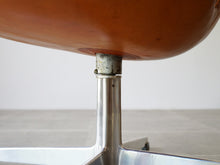 画像をギャラリービューアに読み込む, スワンチェアの接続部