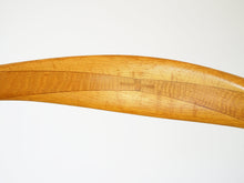 画像をギャラリービューアに読み込む, Hans J. Wegner JH701 ハンスJウェグナーのアームチェアの背もたれにある十字