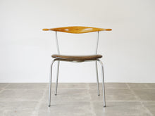 画像をギャラリービューアに読み込む, Hans J. Wegner JH701 Chair