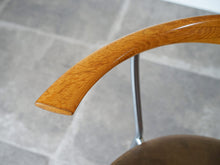 画像をギャラリービューアに読み込む, Hans J. Wegner JH701 Chair