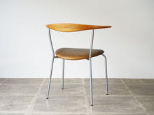 画像をギャラリービューアに読み込む, Hans J. Wegner JH701 Chair