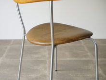 画像をギャラリービューアに読み込む, Hans J. Wegner JH701 Chair