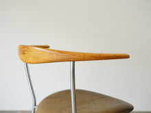 画像をギャラリービューアに読み込む, Hans J. Wegner JH701 Chair