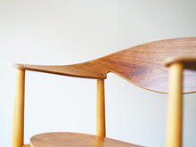 画像をギャラリービューアに読み込む, メトリポリタンチェアの成形合板