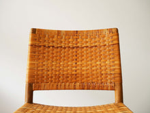 画像をギャラリービューアに読み込む, ハンスウェグナーJH504チェアの背もたれの籐