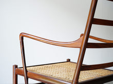 画像をギャラリービューアに読み込む, Ole Wanscher(オーレヴァンシャー)のPJ149 Colonialコロニアルチェアの肘掛け