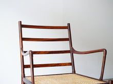 画像をギャラリービューアに読み込む, Ole Wanscher(オーレヴァンシャー)のPJ149 Colonialコロニアルチェアのフレームはブラジリアンローズ