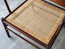 画像をギャラリービューアに読み込む, Ole Wanscher(オーレヴァンシャー)のPJ149 Colonialコロニアルチェアのラタンの座面