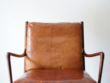 画像をギャラリービューアに読み込む, Ole Wanscher(オーレヴァンシャー)のPJ149 Colonialコロニアルチェアの背もたれ正面