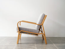 画像をギャラリービューアに読み込む, Hans J Wegner GE671 ハンスJウェグナーのゲタマ製イージチェアの側面