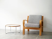 画像をギャラリービューアに読み込む, Hans J Wegner GE671 ハンスJウェグナーのゲタマ製イージチェアとコーヒーテーブル