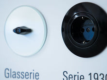 画像をギャラリービューアに読み込む, TECNO LINE(テクノライン)のスイッチ(つまみ)とコンセント