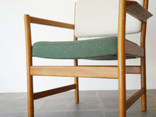 画像をギャラリービューアに読み込む, Danish Design Oak Armchair Illums Bolighus Kjellerup Vaeveri デンマークデザイン オーク材 ウール張り アームチェア
