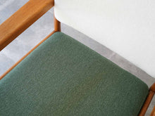 画像をギャラリービューアに読み込む, Danish Design Oak Armchair Illums Bolighus Kjellerup Vaeveri デンマークデザイン オーク材 ウール張り アームチェアの座面
