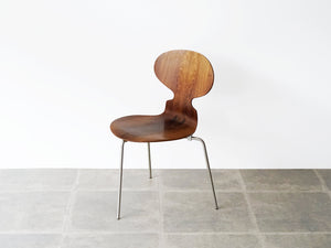 アルネヤコブセン アントチェア 3本脚 ビンテージ ローズウッド ありんこチェア Arne Jacobsen Model 3100 Ant chair ヤコブセンのダイニングチェア やや上から