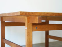 画像をギャラリービューアに読み込む, Hans J Wegner AT22 Andreas Tuck ハンス ウェグナー オーク無垢材 正方形 コーヒーテーブル ローテーブル
