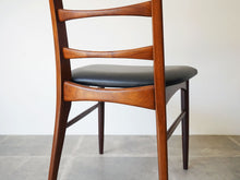画像をギャラリービューアに読み込む, Niels Koefoed Koefoeds Mobelfabrik Lis ニールス コフォード リス ローズウッドと ダイニングチェアの背面
