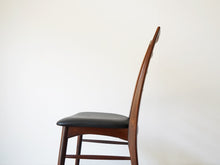 画像をギャラリービューアに読み込む, Niels Koefoed Koefoeds Mobelfabrik Lis ニールス コフォード リス ローズウッドと ダイニングチェアの側面
