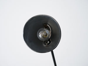 デンマークデザインの黒いウォールランプDanish design Adjustable wall lamp of black 壁付け照明 北欧ビンテージ アームの調節可能 ランプのシェード内部