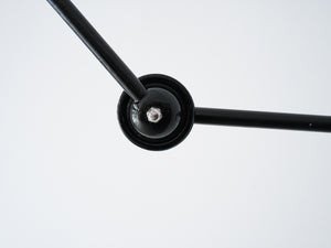 デンマークデザインの黒いウォールランプDanish design Adjustable wall lamp of black 壁付け照明 北欧ビンテージ アームの調節可能 ランプの角度を調節できる